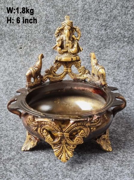 Brass Gaj Ganesha Urli. 1.8 kg, 6''
