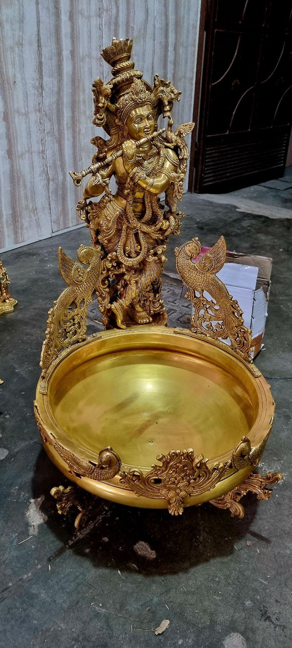 Brass Krishna Big Urli 36kg, 32''