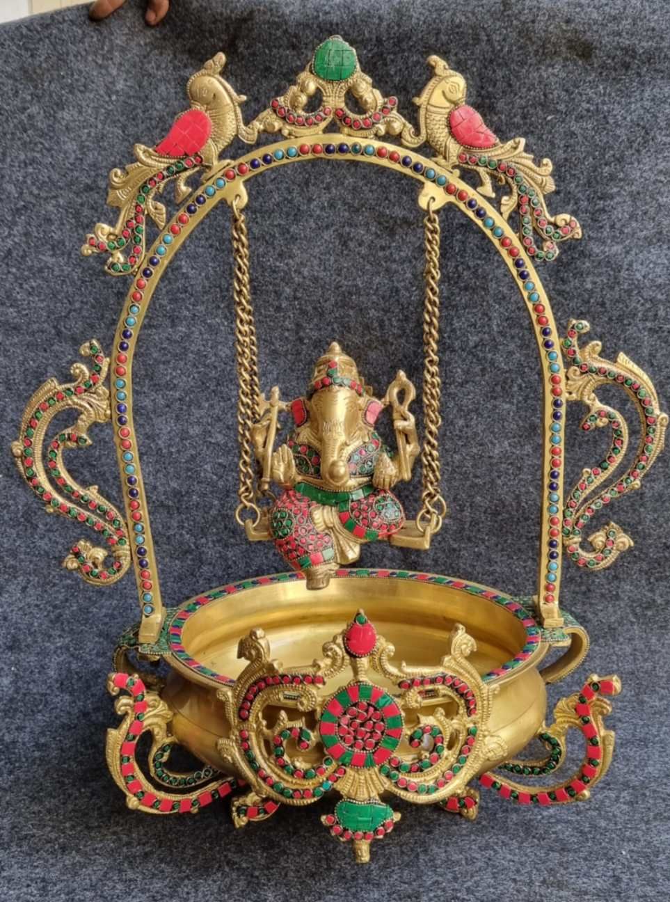 Brass Urli Jhula Ganesh. 10.7kg, 24''