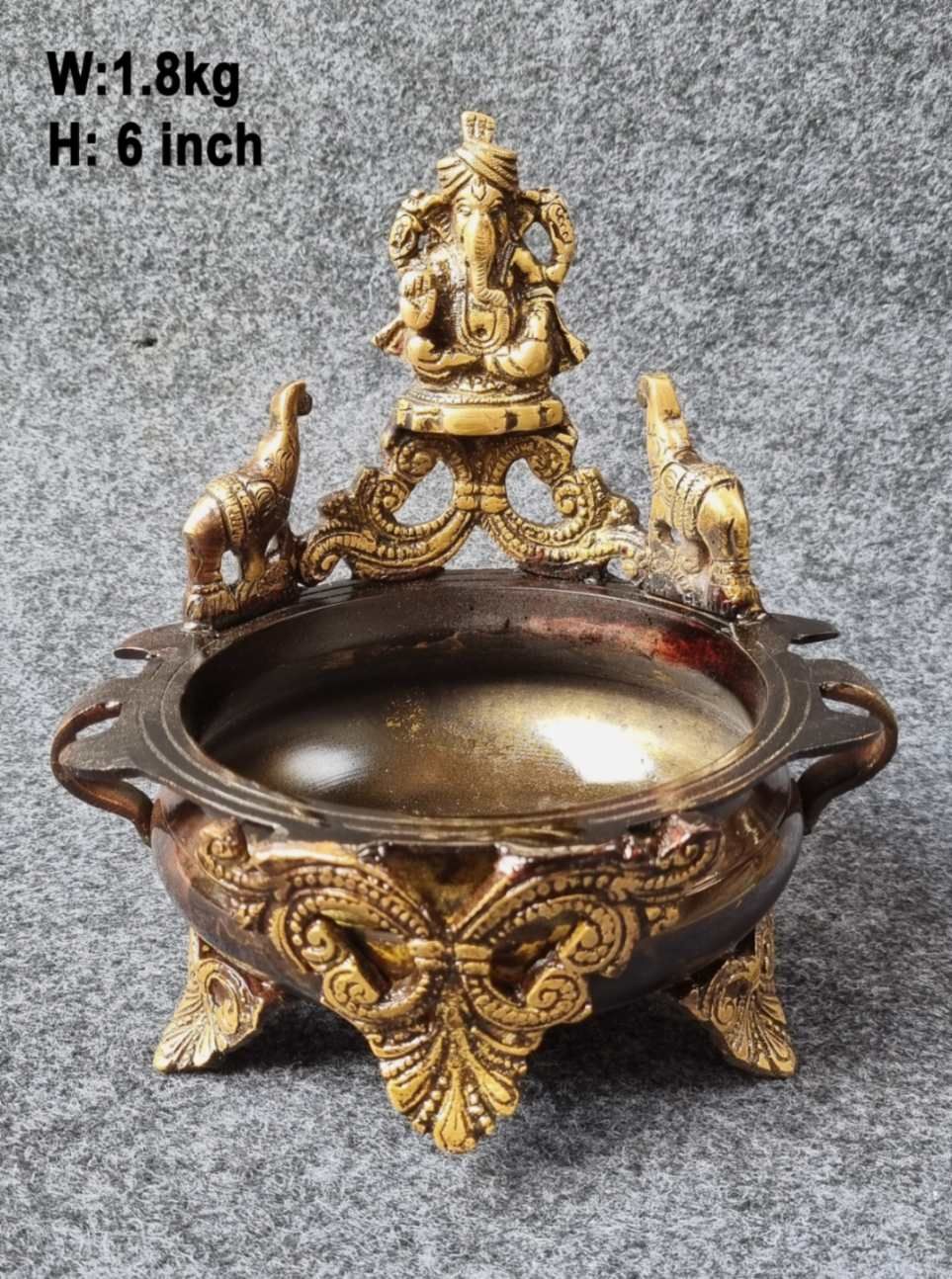Brass Gaj Ganesha Urli. 1.8 kg, 6''
