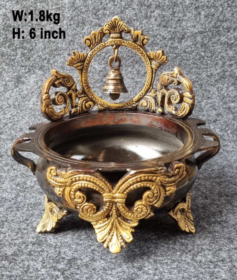 Brass Bell Urli. 1.8 kg, 6''